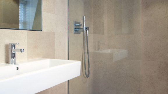 12 Herbert Crescent Knightsbridge bathroom